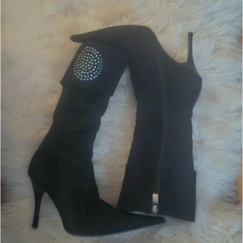 Elegant Black Heeled Boots with Stud Accents